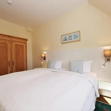 Duenenhaus Christa - Strandnah Erste Reihe Apartment